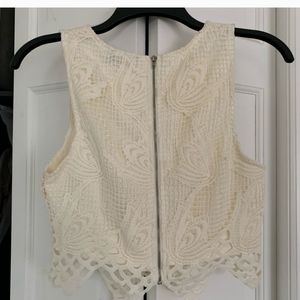 ASTR IVORY CROP TOP
